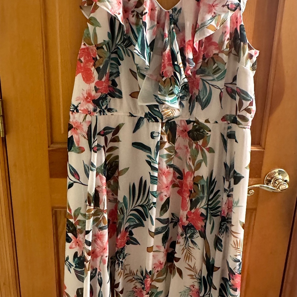 MIDI Tropical Print Dress